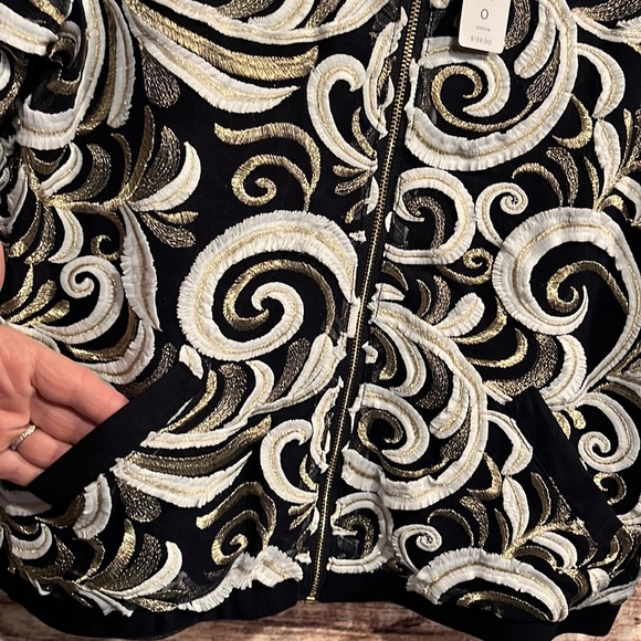 Chicos scrolls bomber jacket - Picture 4 of 8